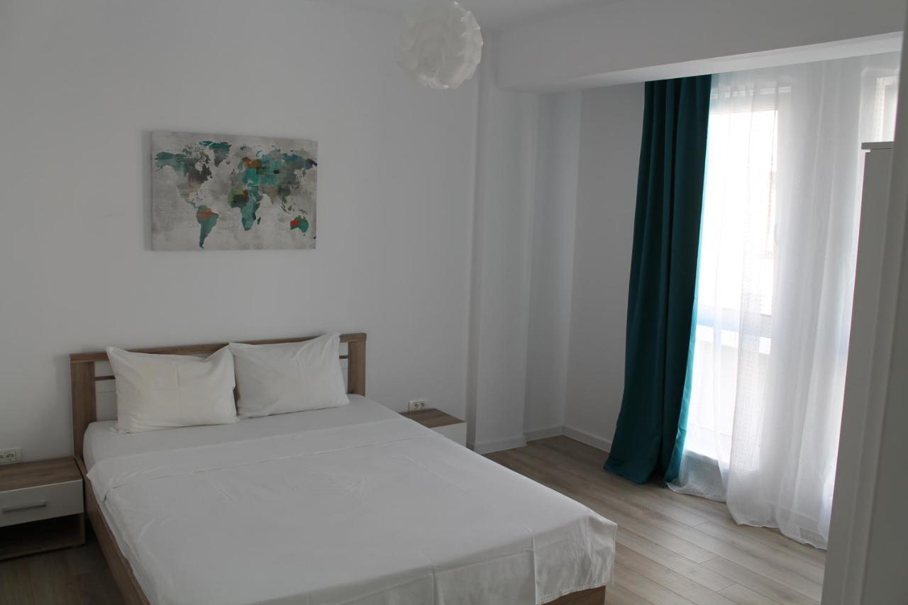 Visaj Homes Giroc Exterior foto