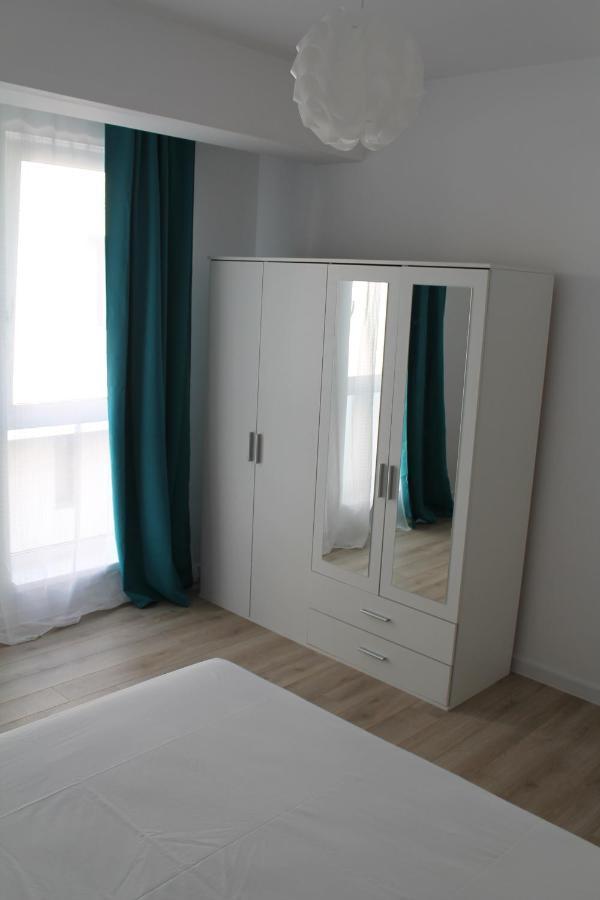 Visaj Homes Giroc Exterior foto